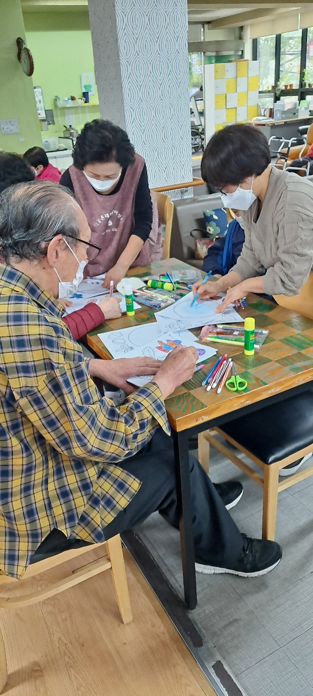 /user/g/gyeyangsilvercenter/editor/2401/115a0f69d47c447a56675528ef81546d_1706193567_0152.jpg 이미지크게보기