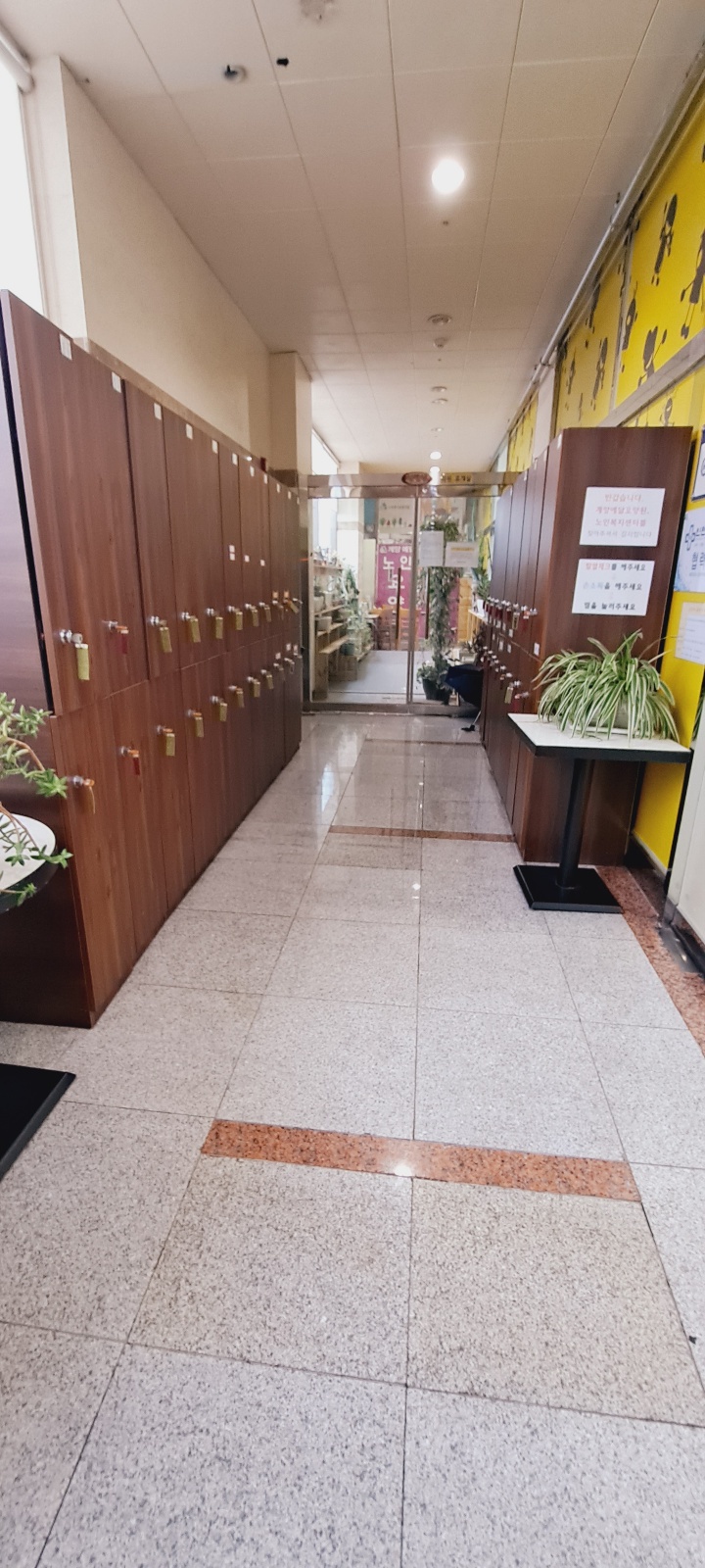 /user/g/gyeyangsilvercenter/editor/2401/fda8a33dcd897cedc2fa5d01145e5eec_1706536297_9798.jpg 이미지크게보기