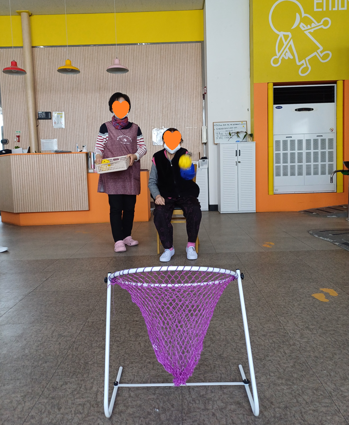 /user/g/gyeyangsilvercenter/editor/2405/03419d8731114e89530b9d68449bf507_1716354846_5277.png 이미지크게보기